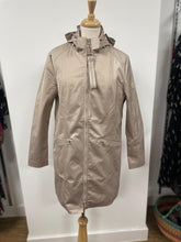 Load image into Gallery viewer, Olsen - Raincoat with detachable hood - Champagne