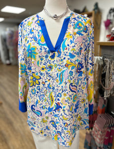 Bariloche - Tovar - V Neck tunic shirt - Blue Floral