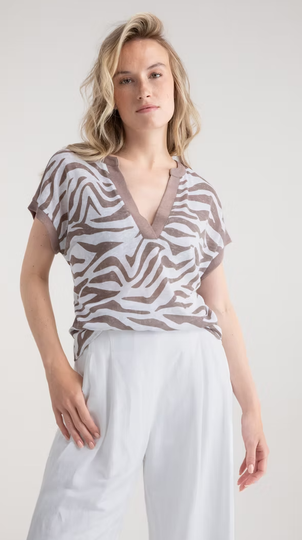 Marble - V Neck Cheesecloth T Shirt - Animal Print - Brown/White - 7846